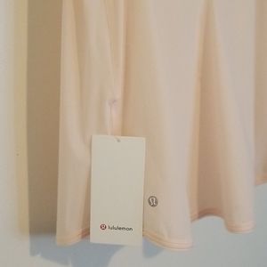 NWT Lululemon let it slip tank ultralight flowy